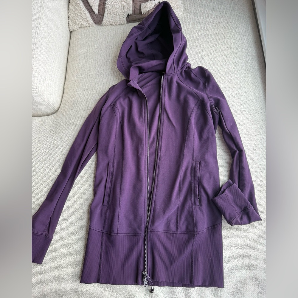 Women's Lululemon Purple Hooded Zip Up - Picture 2 of 10